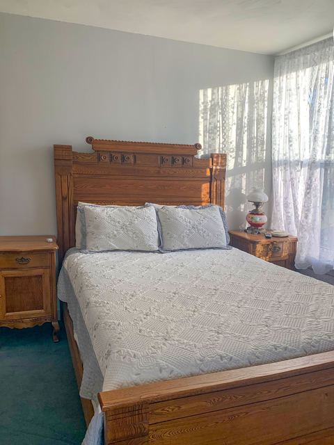 Carriage House, Room 2