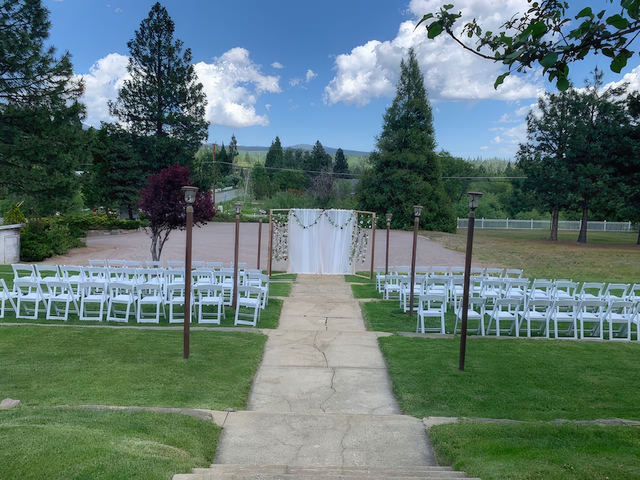 Wedding at Mount Shasta Ranch, photo 7